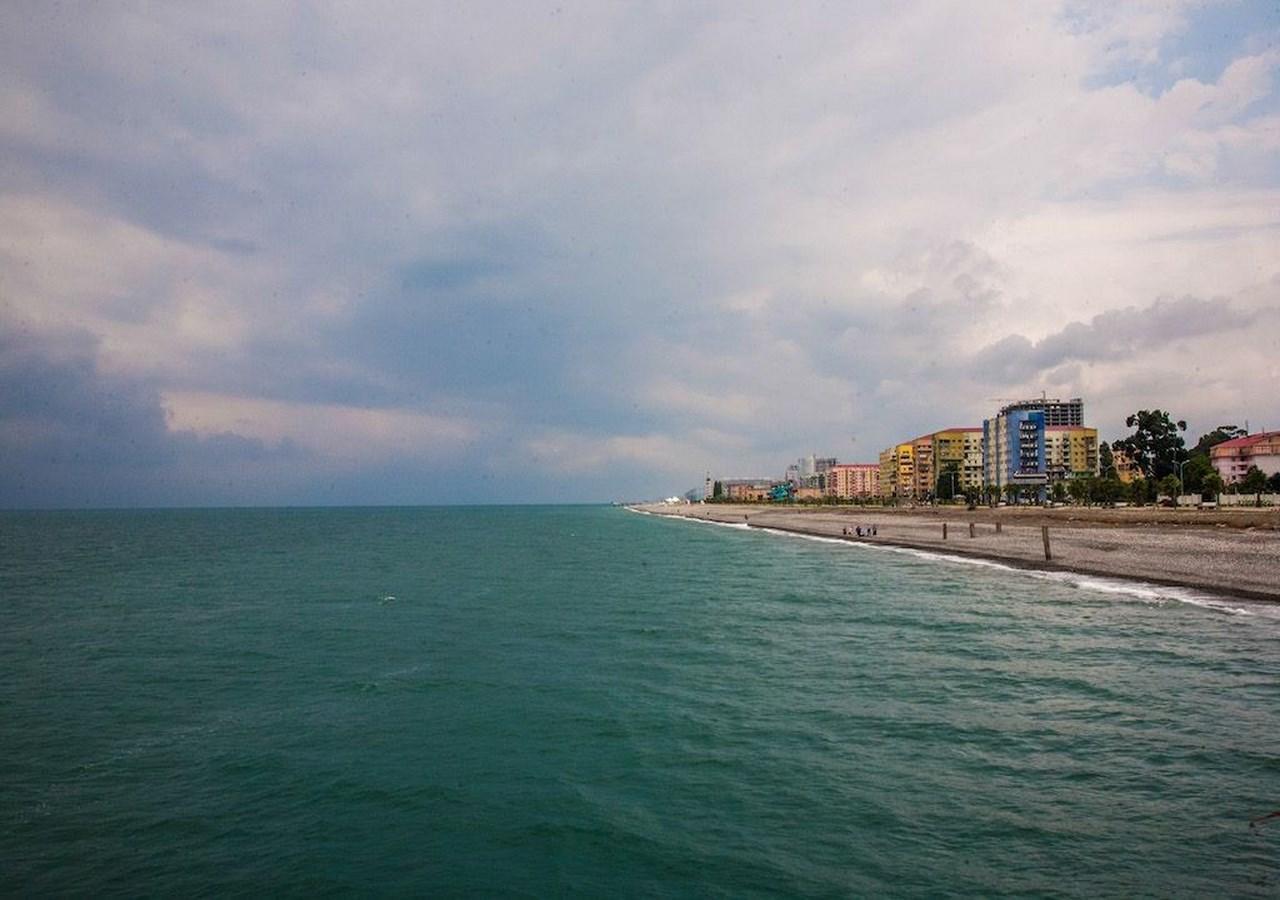 Apartment Near The Sea Batoemi Buitenkant foto